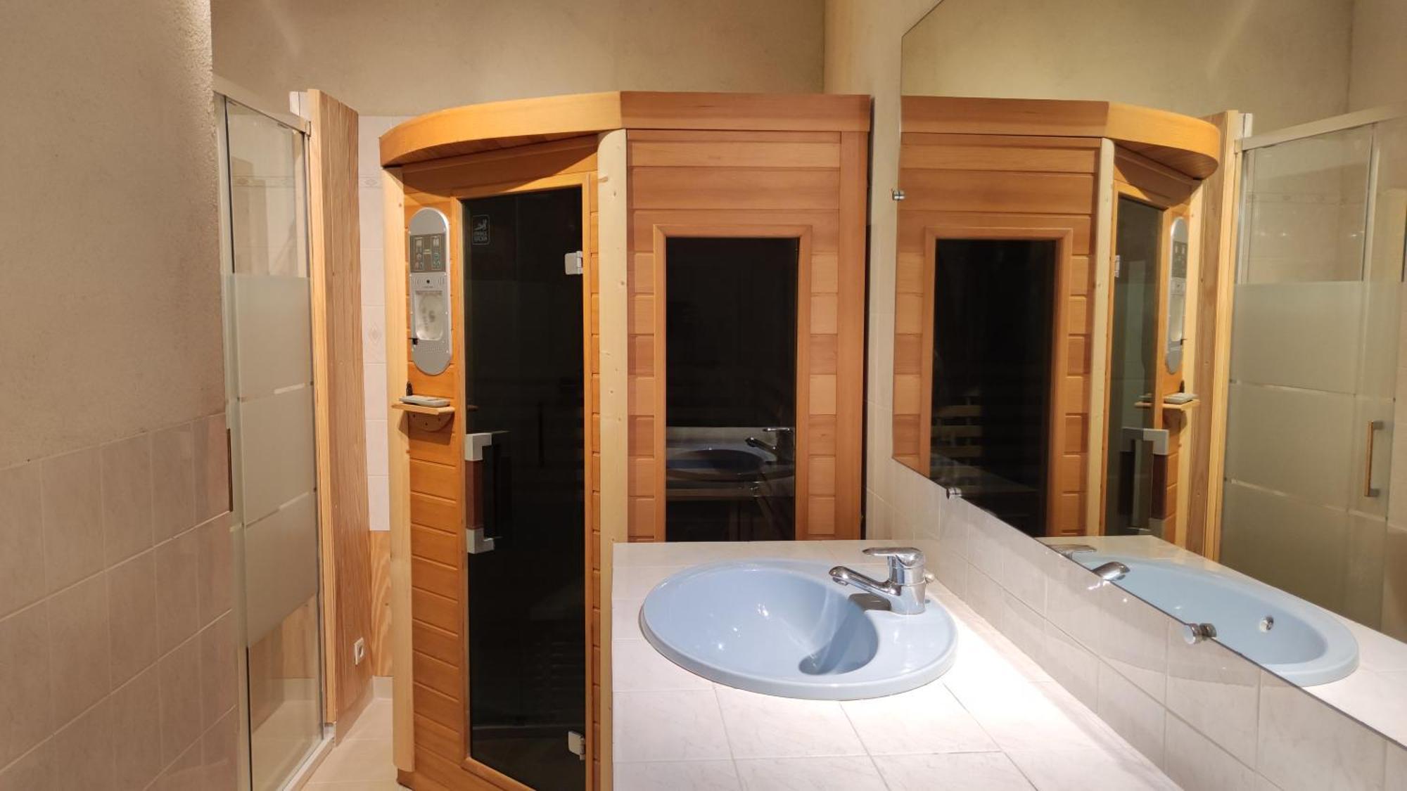 Puy-Sanieres Chalet Mounette Ski Sauna Lac Embrun מראה חיצוני תמונה